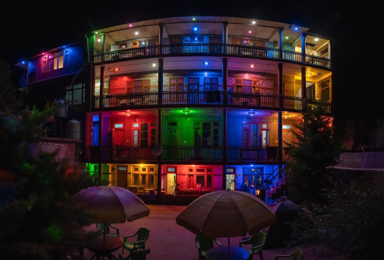 Free Culture, Chalal Kasol Exterior photo